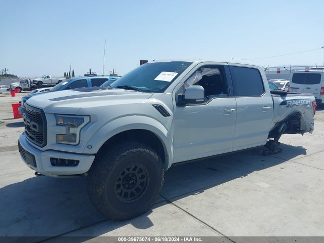 Ford F-150 Raptor 2017 1FTFW1RG2HFC03477 Image 2