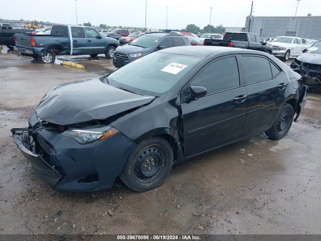 Toyota COROLLA LE 2017 5YFBURHE7HP697086 Image 2
