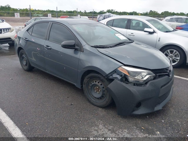Toyota COROLLA LE 2015 5YFBURHE8FP291928 zdjęcie główne