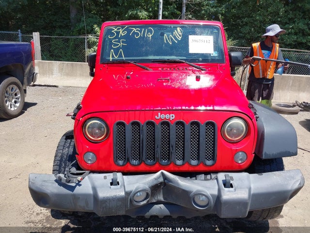1C4BJWDG8HL710208 Jeep Wrangler Unlimited Sport 4x4