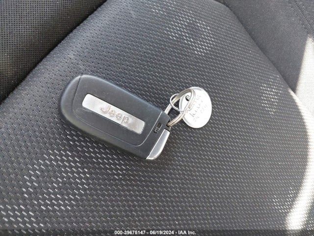 ZACCJABB4HPE80077 Jeep Renegade Latitude Fwd