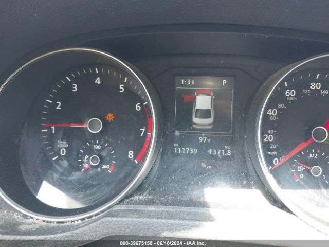 1VWLA7A3XKC010173 Volkswagen Passat 2.0t Wolfsburg Edition