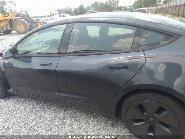 5YJ3E1EA5MF851644 Tesla Model 3 Standard Range Plus Rear-wheel Drive