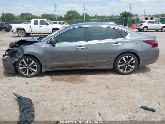 1N4AL3AP4HN303344 Nissan Altima 2.5 Sr