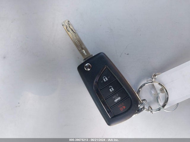 Toyota CAMRY LE 2024 4T1C11AK2RU867000 Image 11