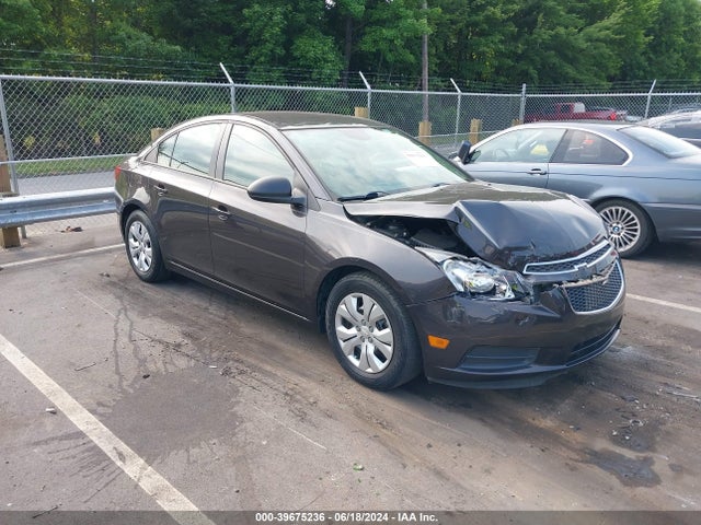 2014 1G1PA5SH4E7194406 main image