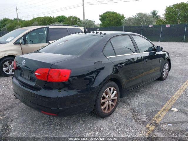 3VWD17AJ8EM368362 Volkswagen Jetta 1.8t Se