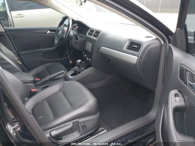 3VWD17AJ8EM368362 Volkswagen Jetta 1.8t Se