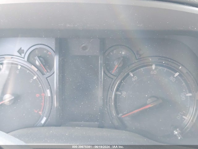 Toyota 4RUNNER SR5 2022 JTEMU5JR9N6043798 Image 15