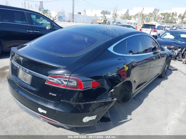 5YJSA1H11EFP45843 Tesla Model S P85