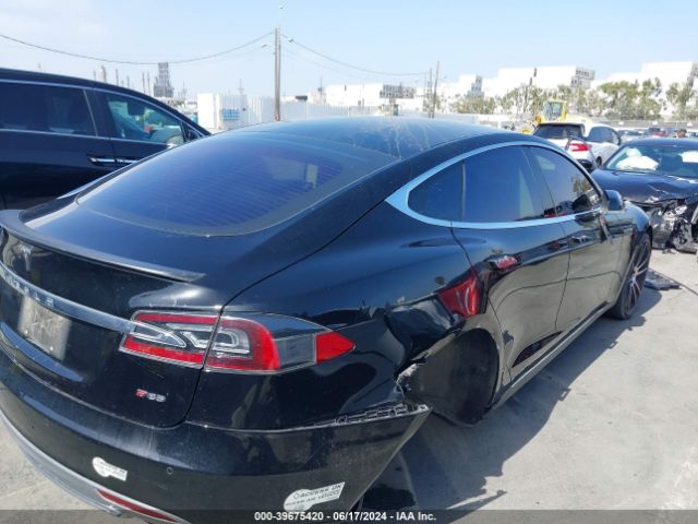 5YJSA1H11EFP45843 Tesla Model S P85