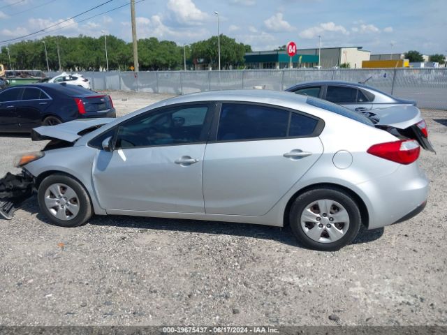 KNAFK4A62F5386797 KIA FORTE LX