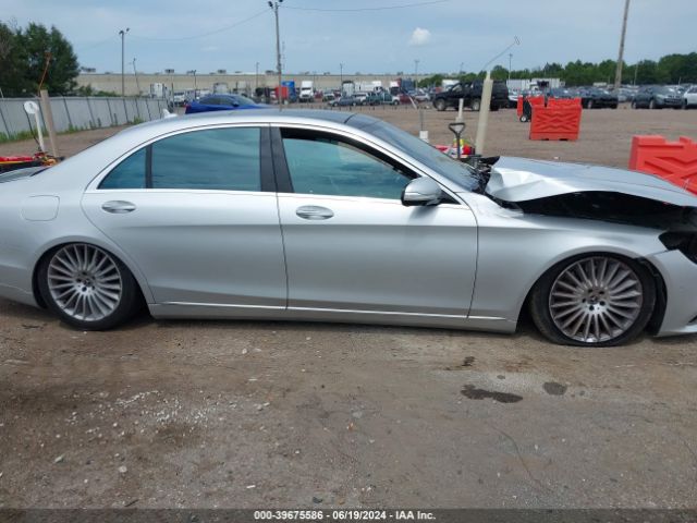 W1KUG8DB1LA556944 Mercedes-Benz S 560