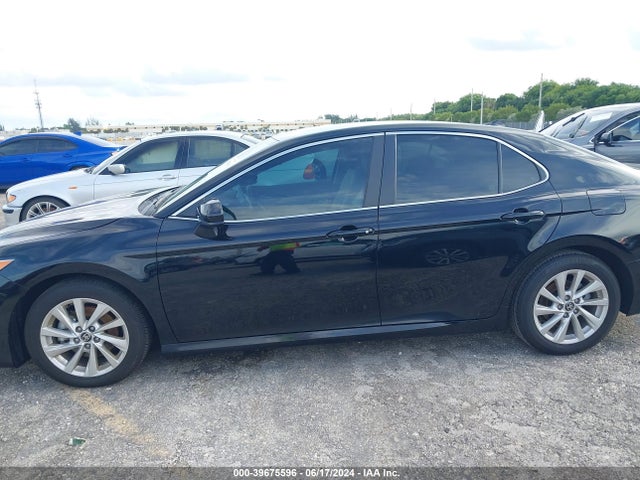 Toyota CAMRY LE 2024 4T1C11AK8RU881323 Image 14