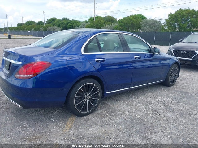 W1KWF8DB3MR649494 Mercedes-Benz C 300 Sedan