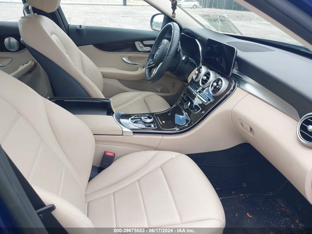 W1KWF8DB3MR649494 Mercedes-Benz C 300 Sedan