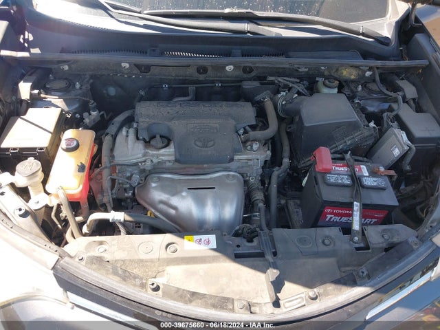 Toyota Rav4 Xle 2018 JTMRFREV9JJ200322 Image 10