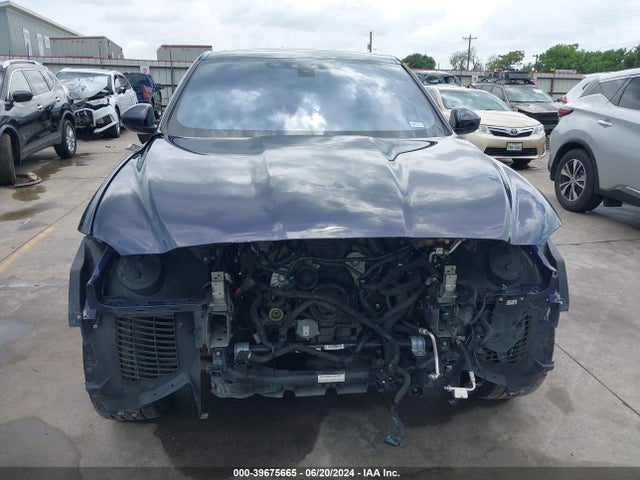 SADCM2FV7JA284601 Jaguar F-PACE S