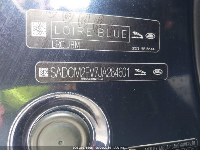 2018 JAGUAR F-PACE SADCM2FV7JA284601 Photo 8