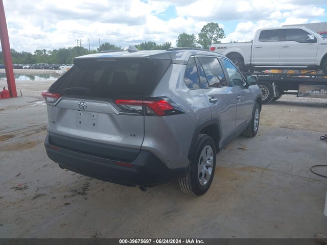 Toyota RAV4 LE 2021 2T3H1RFV3MC172534 Image 4