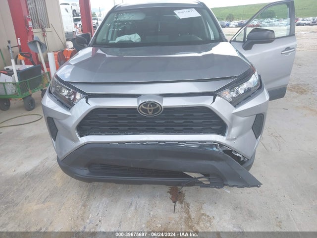 Toyota RAV4 LE 2021 2T3H1RFV3MC172534 Image 6