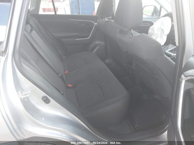 Toyota RAV4 LE 2021 2T3H1RFV3MC172534 Image 8