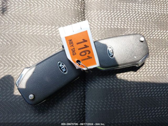 KNDPMCAC1M7869443 KIA Sportage Lx
