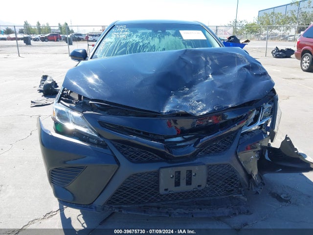 Toyota CAMRY SE 2018 4T1B11HK0JU110313 Image 12