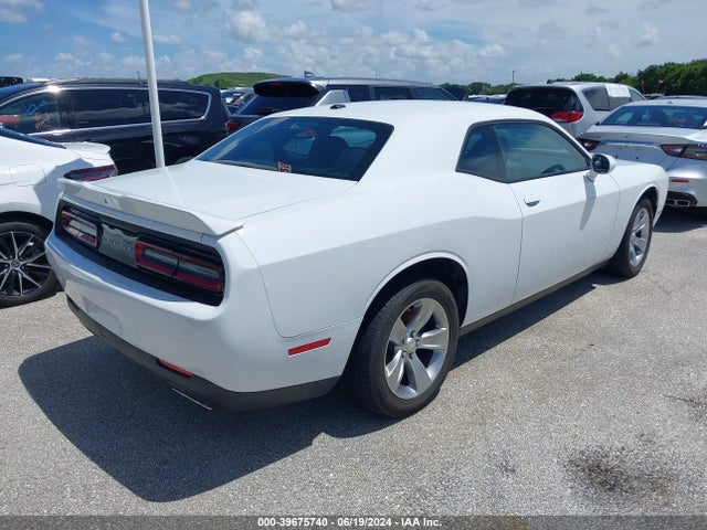 Dodge Challenger Sxt 2022 2C3CDZAG0NH242263 Image 4