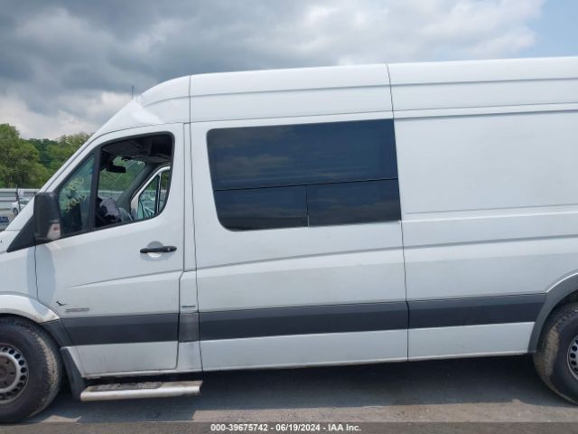 WD3PE8DC2E5885406 Mercedes-Benz Sprinter 2500 High Roof