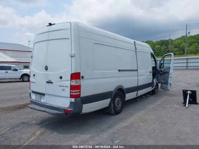WD3PE8DC2E5885406 Mercedes-Benz Sprinter 2500 High Roof
