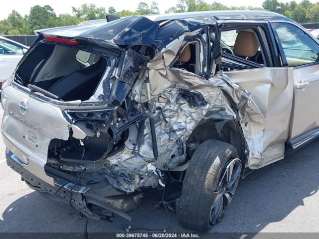 JN8AT3DC0MW100561 Nissan Rogue Platinum Fwd