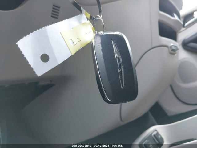 2C4RC1BG3JR120042 Chrysler Pacifica Touring L