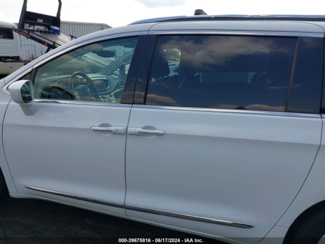 2C4RC1BG3JR120042 Chrysler Pacifica Touring L