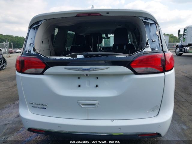 2C4RC1BG3JR120042 Chrysler Pacifica Touring L