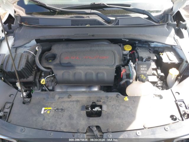 3C4NJDBB7JT481166 Jeep Compass Latitude 4x4