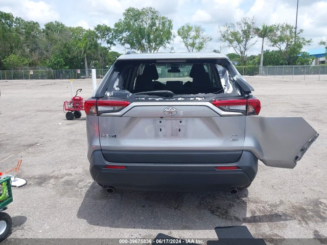 Toyota RAV4 LE 2021 2T3F1RFV7MC213979 Image 17