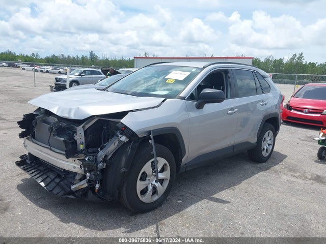 Toyota RAV4 LE 2021 2T3F1RFV7MC213979 Image 2
