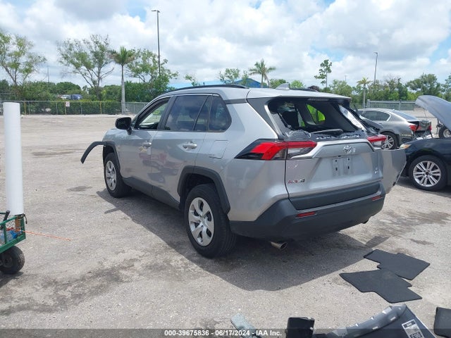 Toyota RAV4 LE 2021 2T3F1RFV7MC213979 Image 3