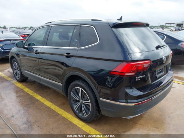 3VV2B7AX8JM029432 Volkswagen Tiguan 2.0t Se/2.0t Sel