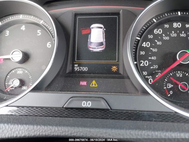 3VW4T7AUXFM046425 Volkswagen Golf Gti 2.0t S 4-door