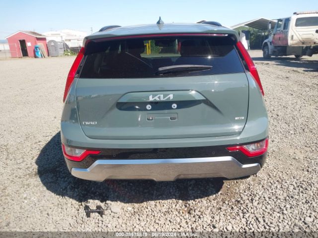 KNDCT3LE9P5095961 KIA NIRO SX