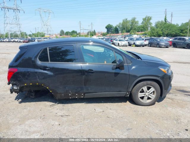 KL7CJNSB7MB355695 Chevrolet Trax Awd Ls