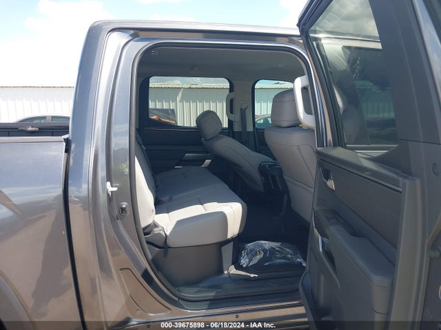 Toyota Tundra Sr5 2024 5TFLA5DB8RX144046 Image 8