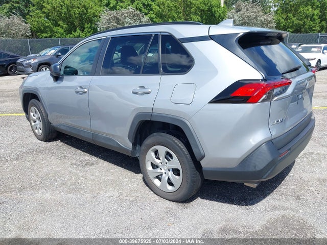 Toyota RAV4 LE 2021 2T3H1RFV0MW135990 Image 3
