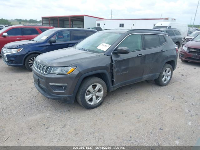 3C4NJDBB0JT501385 Jeep Compass Latitude 4x4