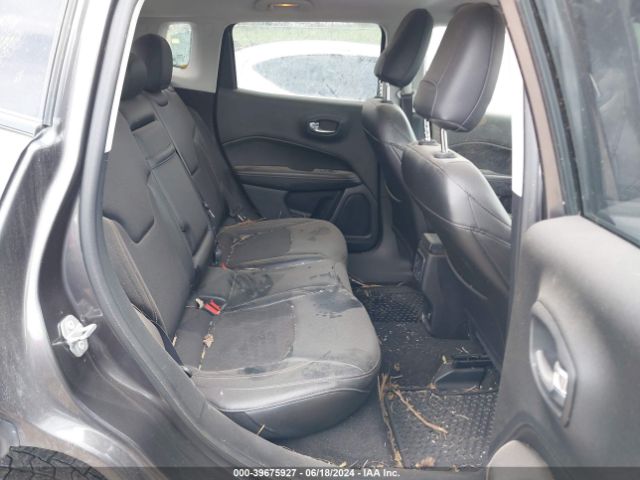 3C4NJDBB0JT501385 Jeep Compass Latitude 4x4
