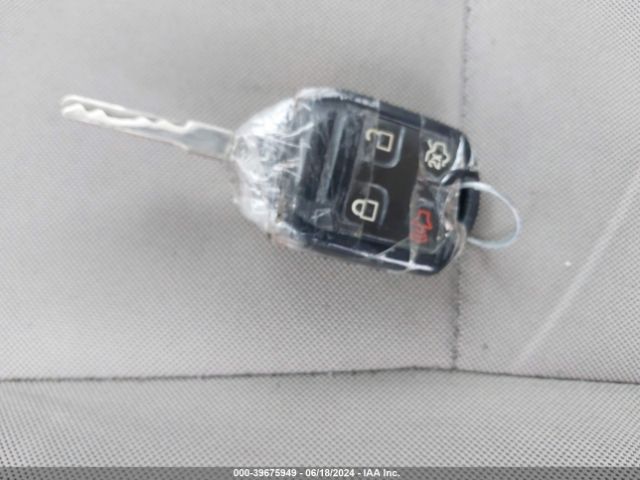 3FADP4EJ0HM115587 Ford FIESTA SE
