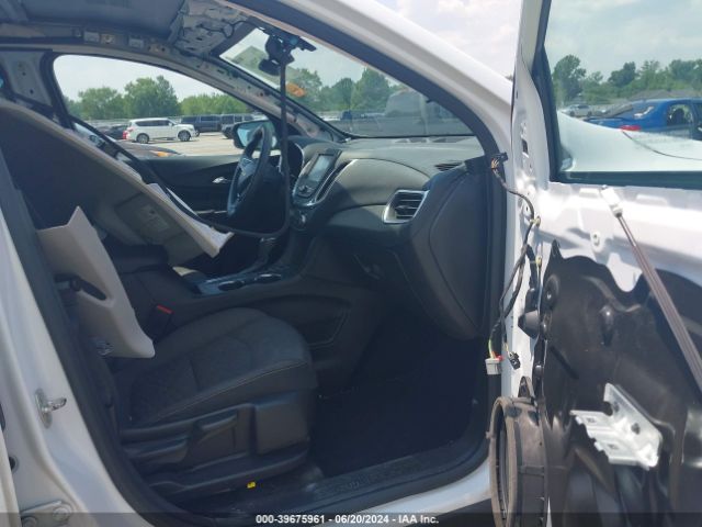 2GNAXSEV5J6235560 Chevrolet EQUINOX LT