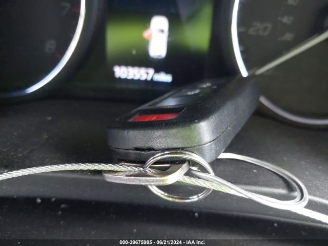JA4AD3A38KZ034084 Mitsubishi Outlander Se